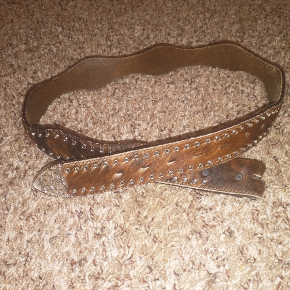 Cowhide Belt - Picture 1 of 4